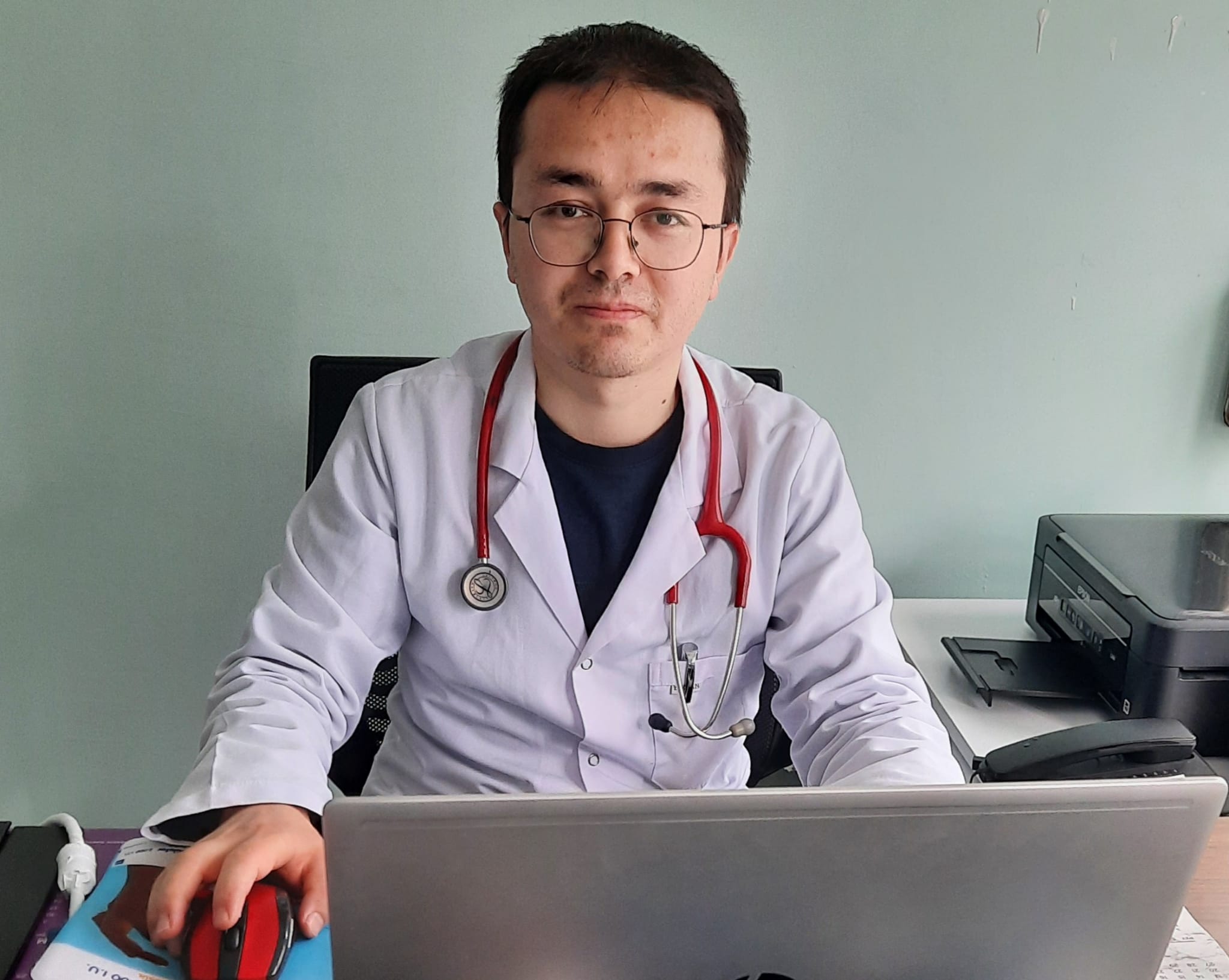 Dr. Muhammed Emin UYGUROĞLU